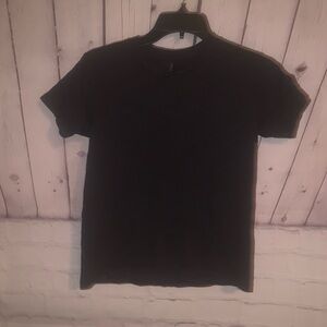 Gildan boys Black Short Sleeve Tee